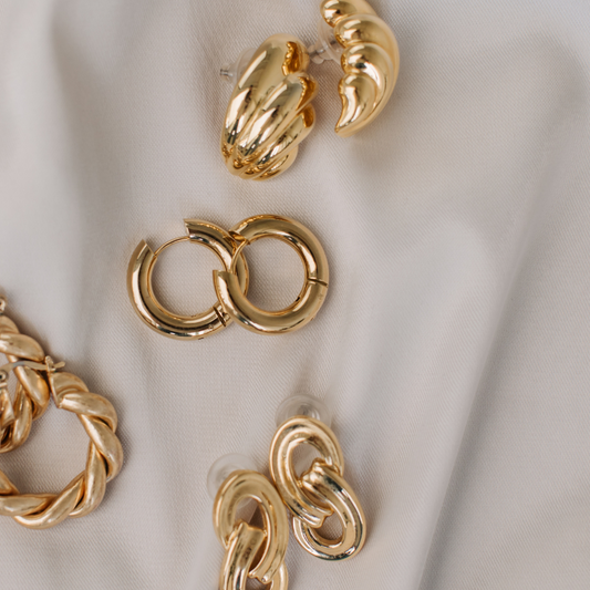 Best Artificial Earrings for Everyday Wear in Pakistan