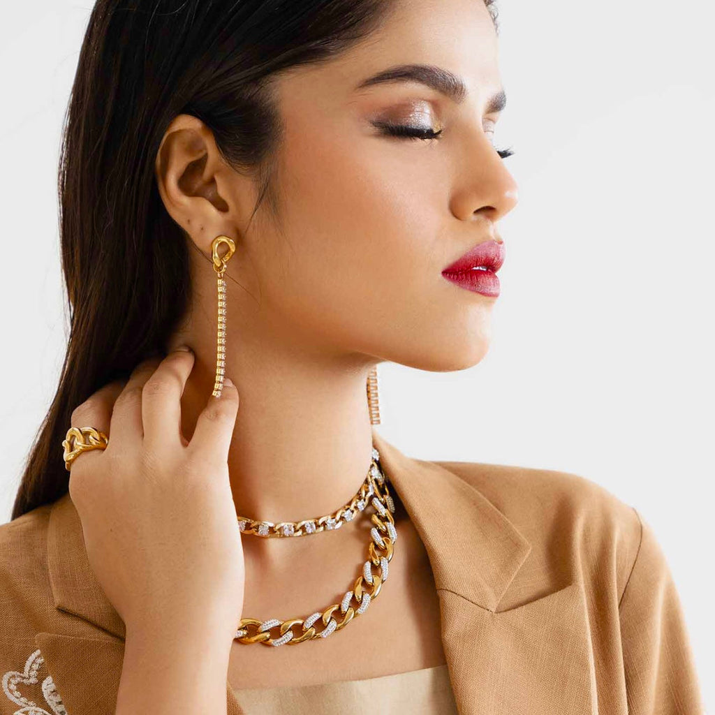 Reign Necklace